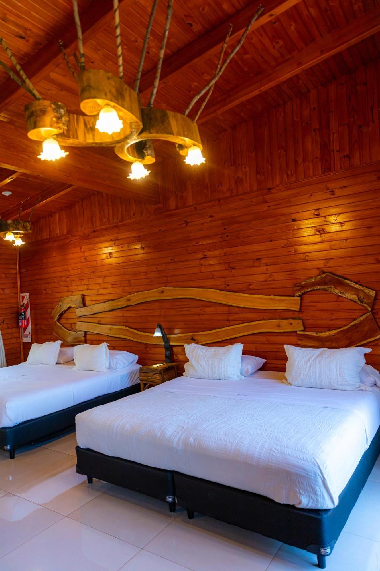 Tupa Lodge Puerto Iguazú Exterior foto