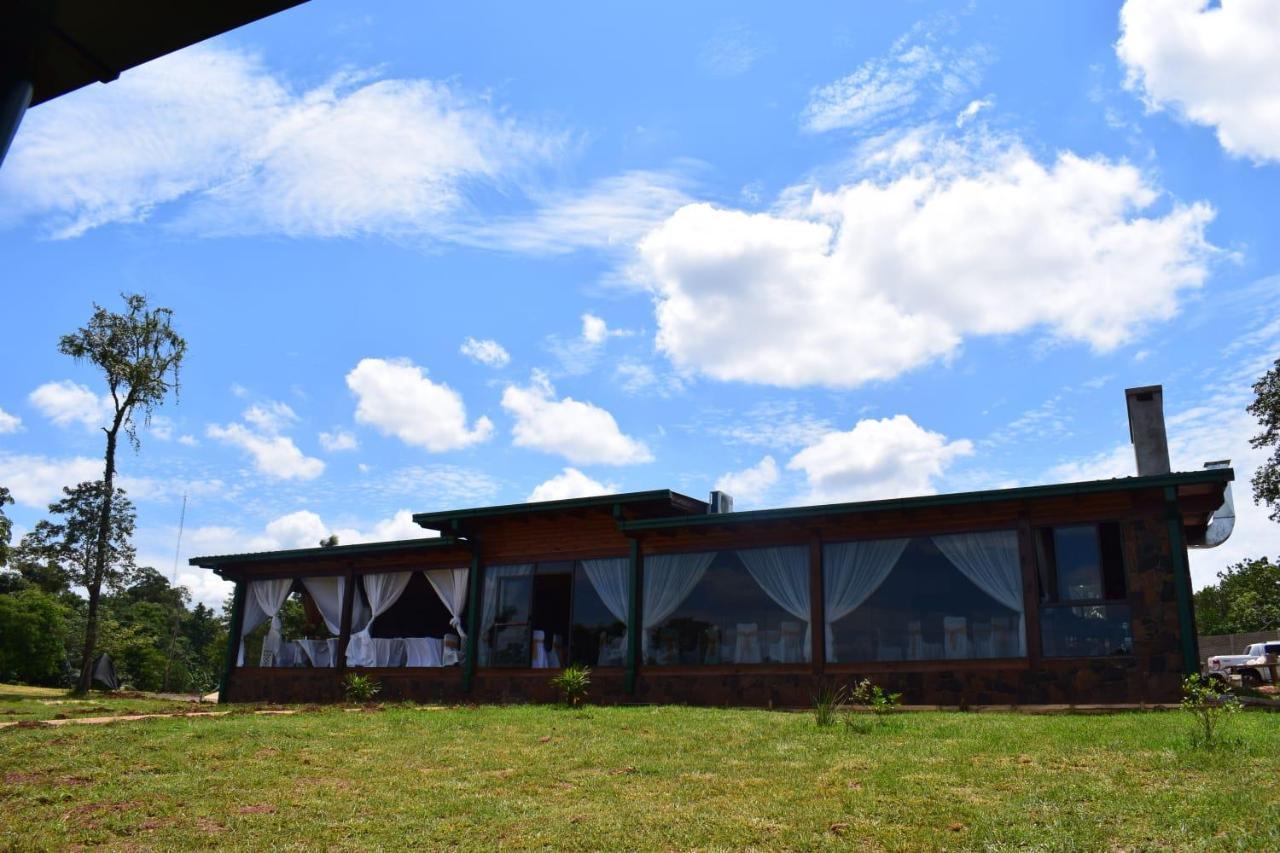 Tupa Lodge Puerto Iguazú Exterior foto