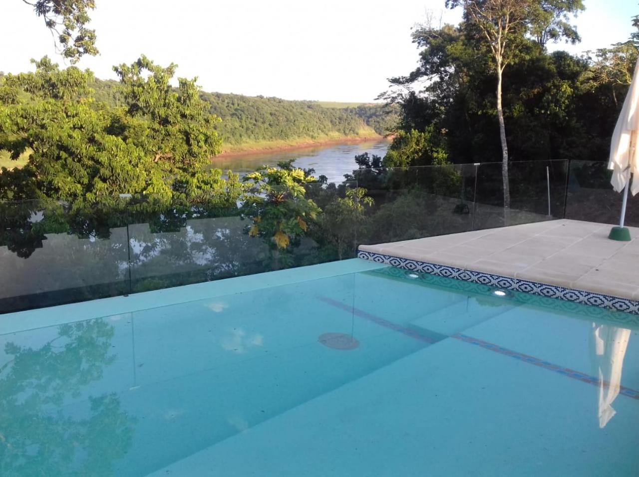 Tupa Lodge Puerto Iguazú Exterior foto